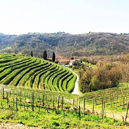 公寓 Alta. *mondo* Santuario + Parcheggio Montevecchia
